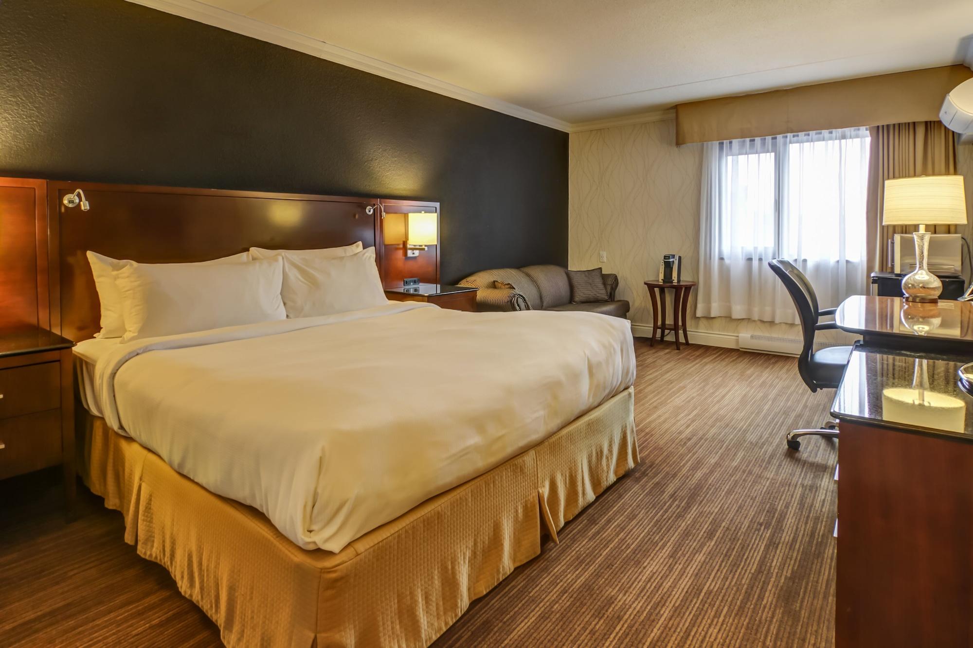 La Sagueneenne - Hotel Et Centre De Congres Chicoutimi Dış mekan fotoğraf