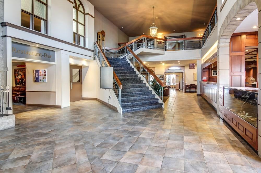 La Sagueneenne - Hotel Et Centre De Congres Chicoutimi Dış mekan fotoğraf