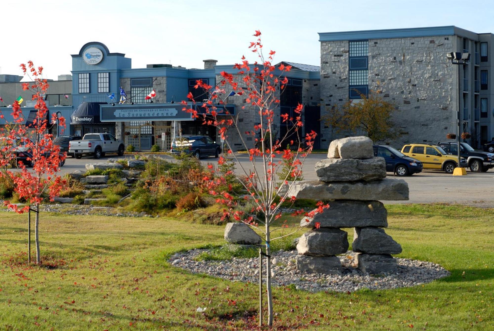 La Sagueneenne - Hotel Et Centre De Congres Chicoutimi Dış mekan fotoğraf